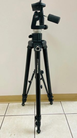 Manfrotto 475B Pro Geared Tripod + Manfrotto 329RC4 Compact Pro 3D Head